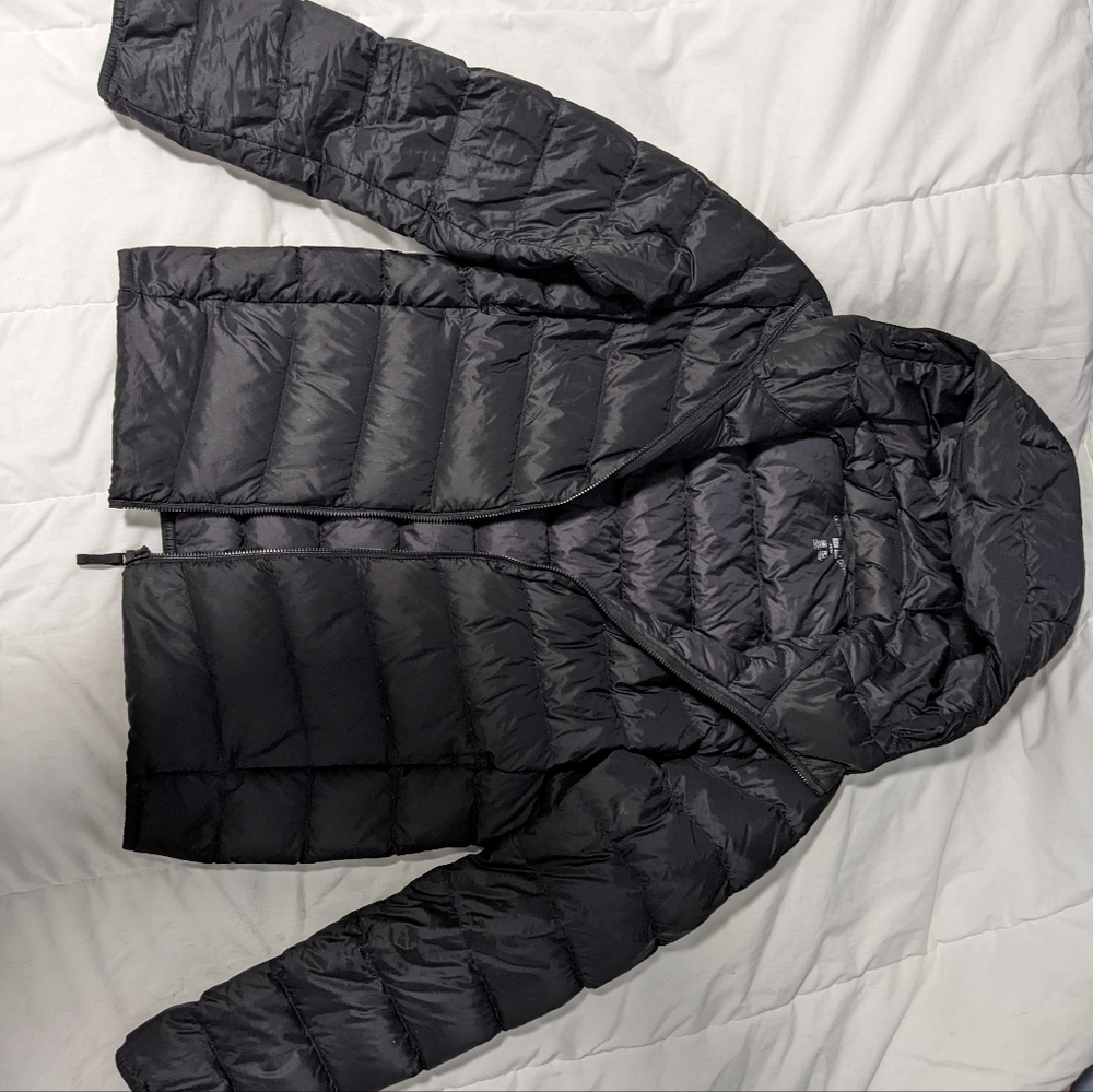 WOMENS UNIQLO Ultra light down parker